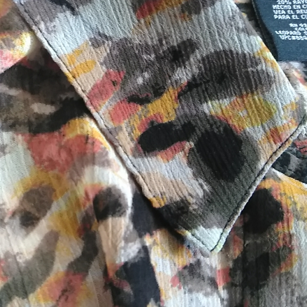 Premise top size xL color leopard skin latte - Picture 4 of 8